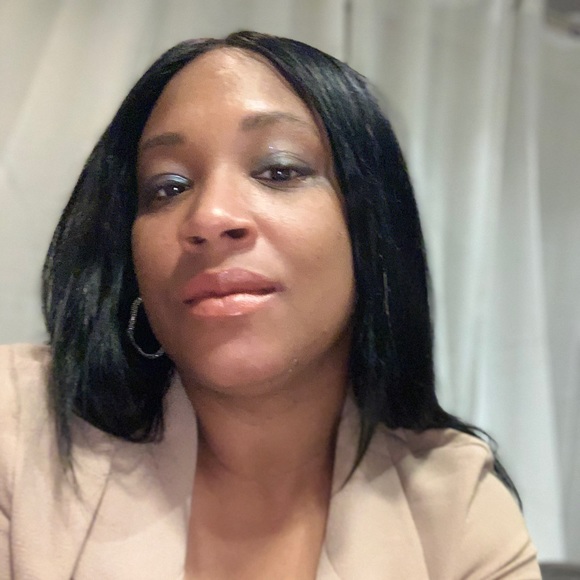 Meet your Posher, Ayishah - Picture 5 of 5